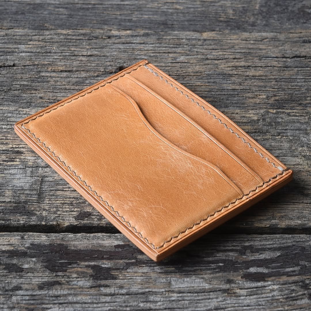 Machine made card holder - Image 6